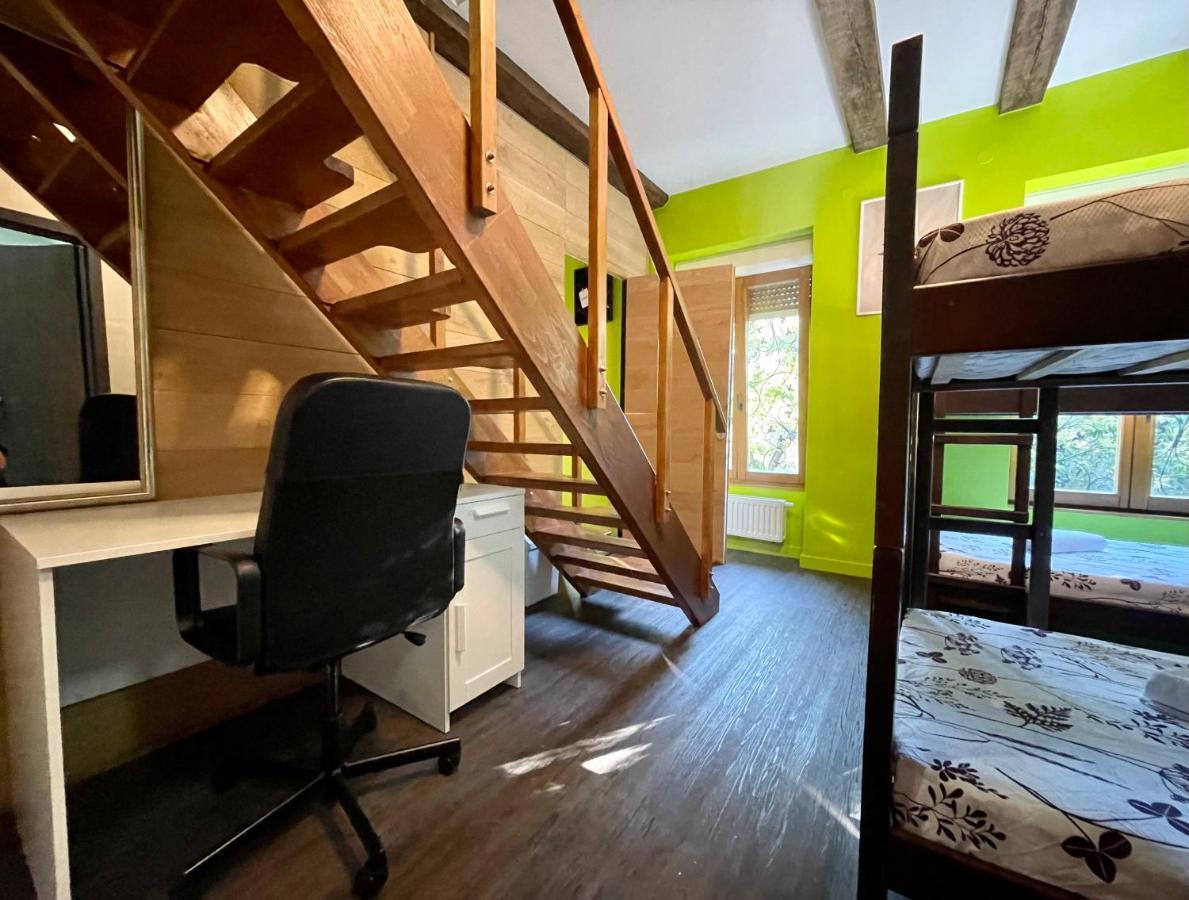 Das Hostel Rijeka Luaran gambar