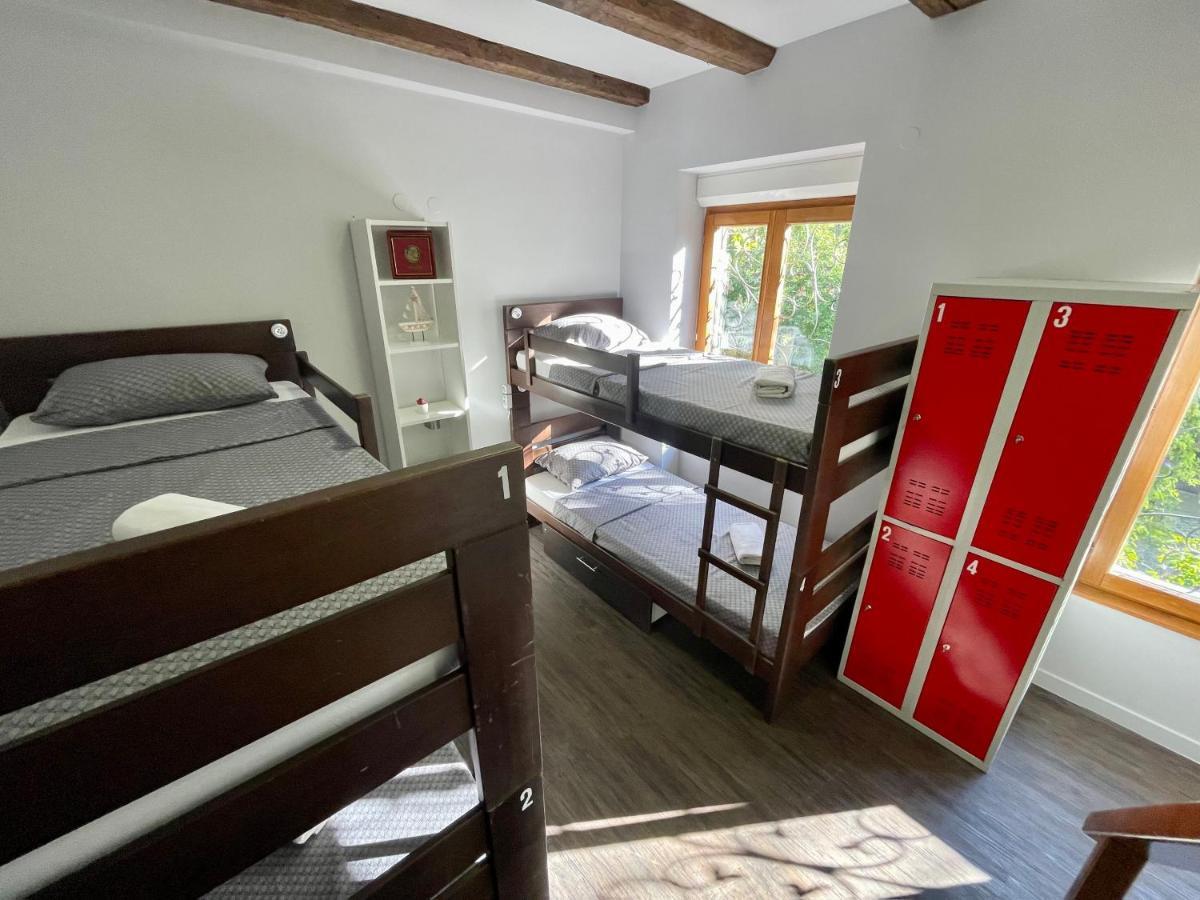 Das Hostel Rijeka Luaran gambar