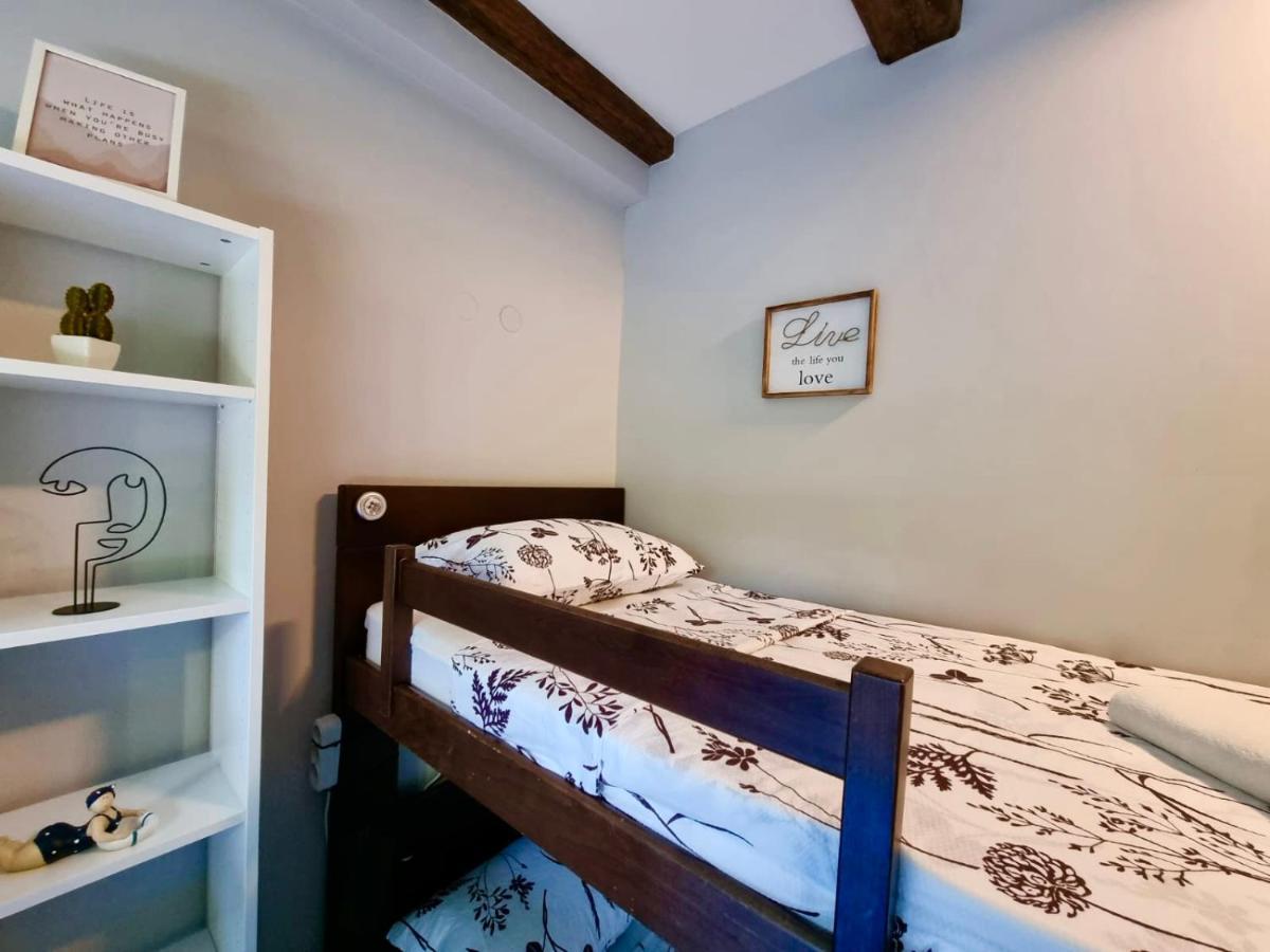 Das Hostel Rijeka Luaran gambar