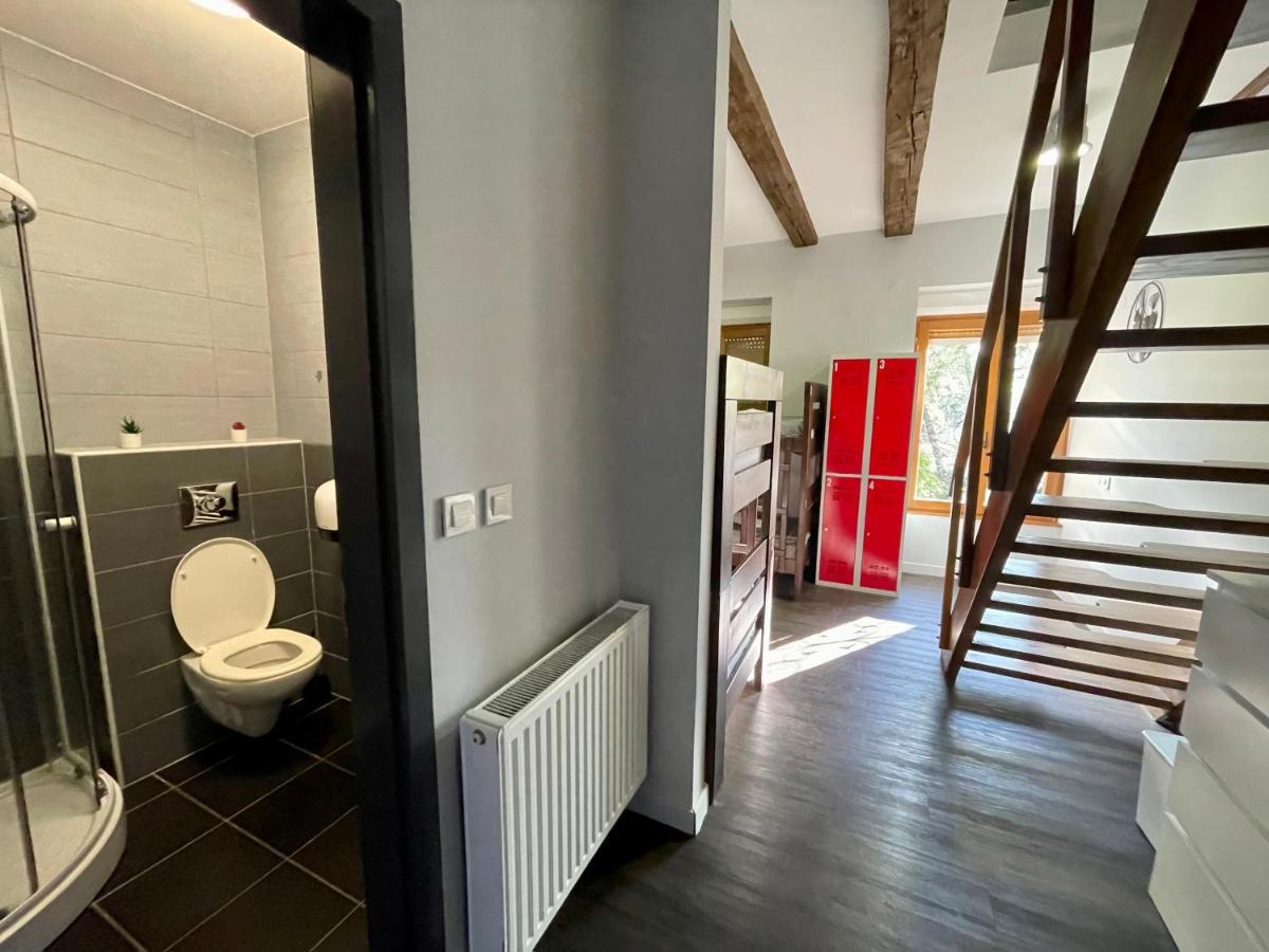 Das Hostel Rijeka Luaran gambar