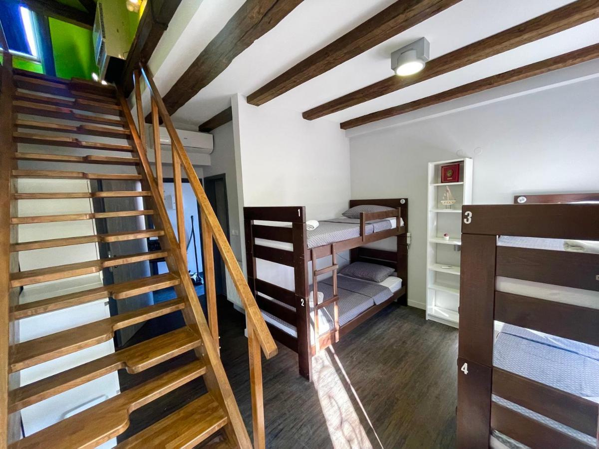Das Hostel Rijeka Luaran gambar