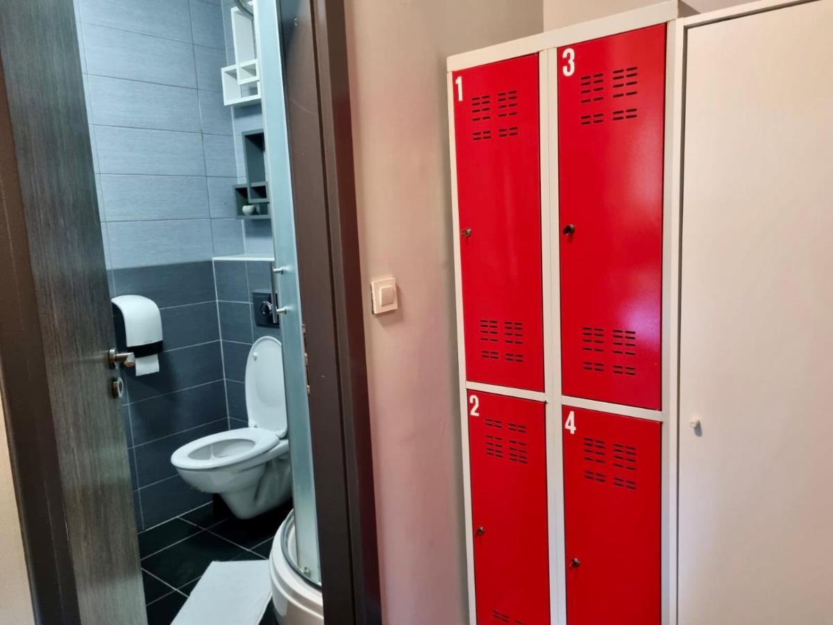 Das Hostel Rijeka Luaran gambar