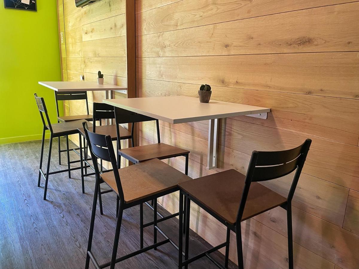 Das Hostel Rijeka Luaran gambar