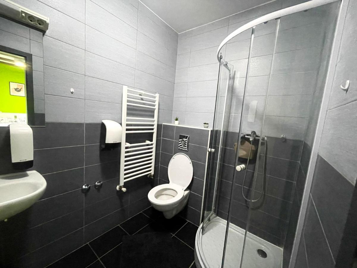 Das Hostel Rijeka Luaran gambar
