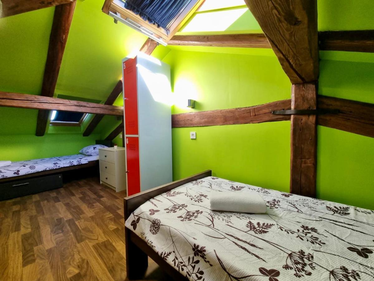 Das Hostel Rijeka Luaran gambar