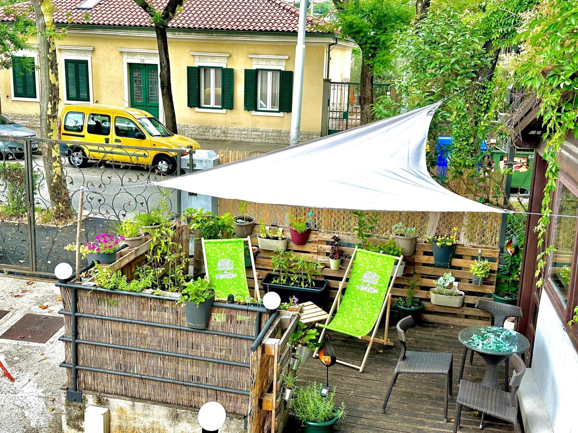Das Hostel Rijeka Luaran gambar