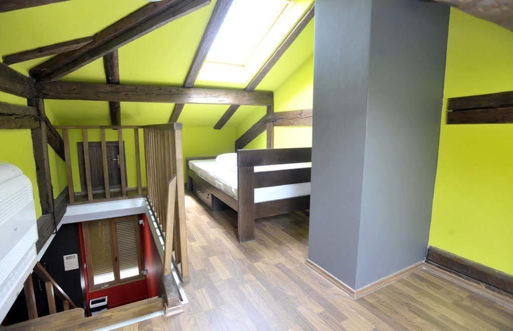 Das Hostel Rijeka Luaran gambar