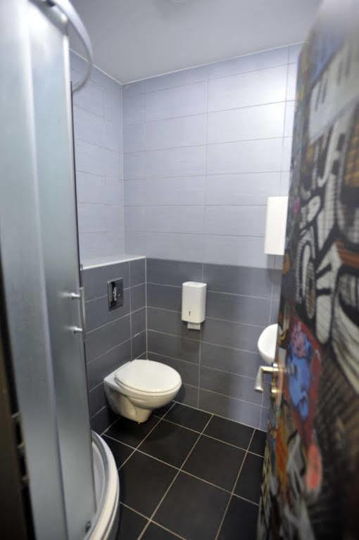 Das Hostel Rijeka Luaran gambar